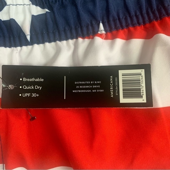 BJ’s Men’s Americana Swim Shorts Size XXL Red White & Blue SPF 30+ 3 Pockets NEW - Picture 8 of 9